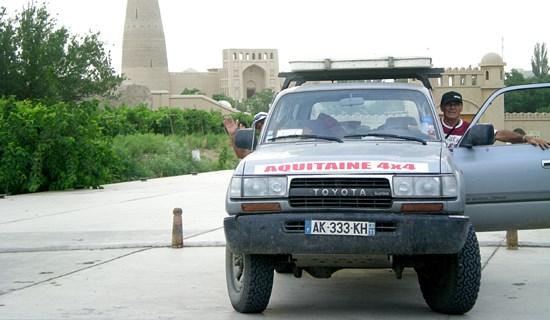 Traversée de Xinjiang en Chine en self driving