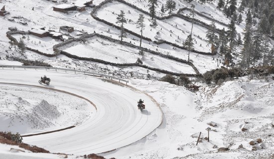 Self drive en moto du sud de Xinjiang vers Yun’nan via Tibet